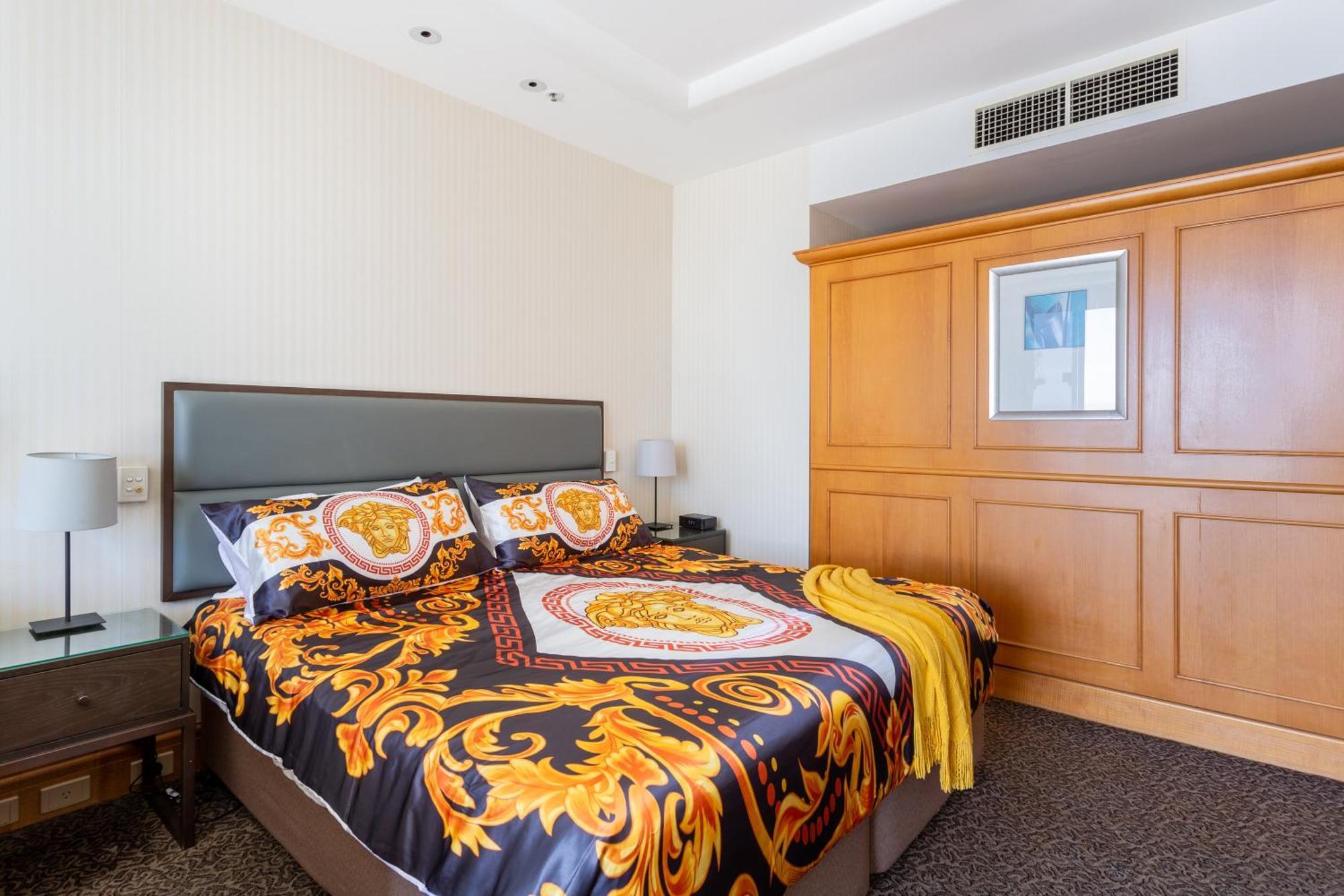 Luxury Privately Owned Ocean View Studio Apartments At O4Ks Gold Tower Gold Coast Værelse billede